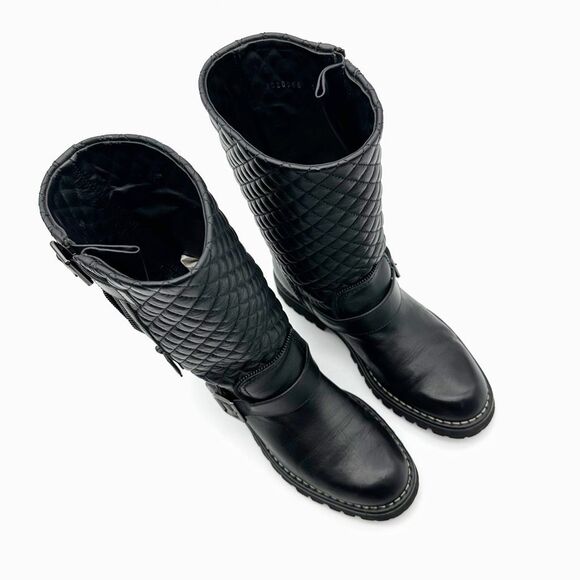 CHANEL Black CC Logo Quilted Moto Boots Size 38 Leather - Picture 3 of 13